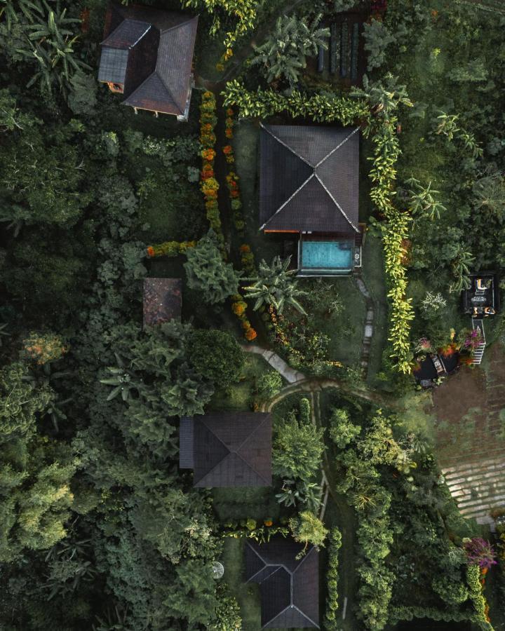 Munduk Menir Villas ภายนอก รูปภาพ